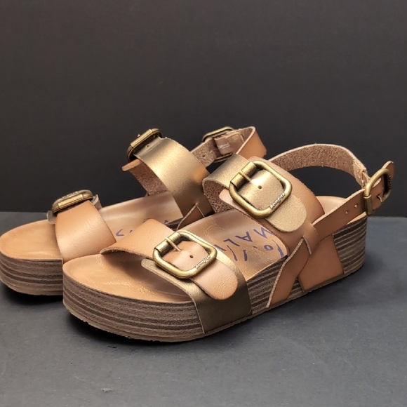 Blow Fish Malibu Munich Brown Woman's Sandals,Size 6. - Picture 1 of 9